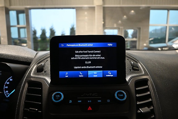 Ford Transit Connect 17 of 23