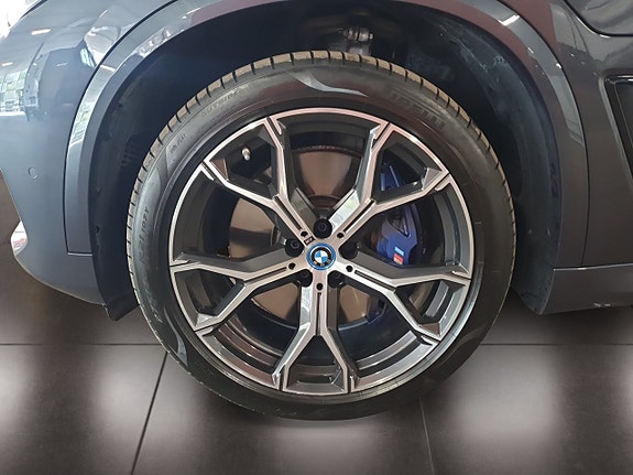 BMW X5 9 of 24