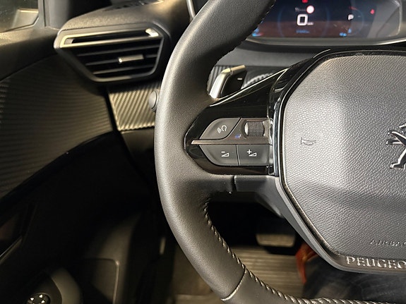 Peugeot 208 17 of 20