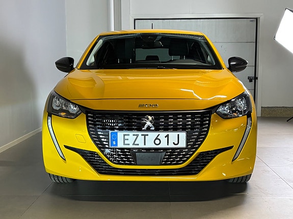 Peugeot 208 3 of 20