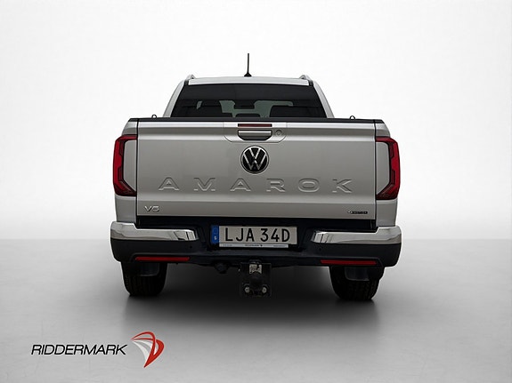 Volkswagen Amarok 8 of 30