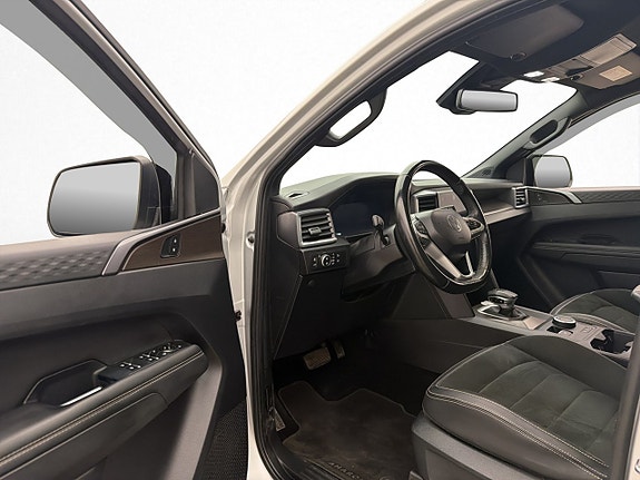 Volkswagen Amarok 14 of 30