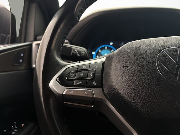Volkswagen Amarok 20 of 30