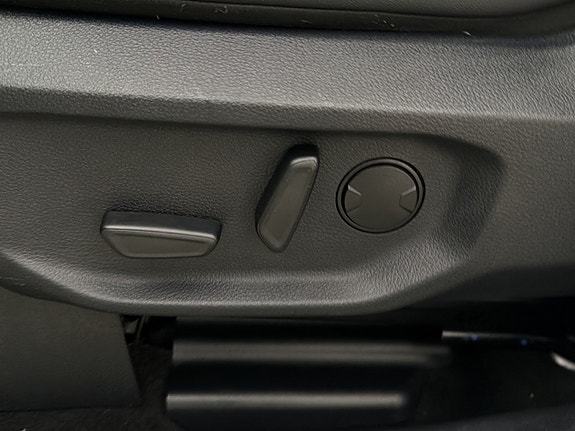 Volkswagen Amarok 18 of 30
