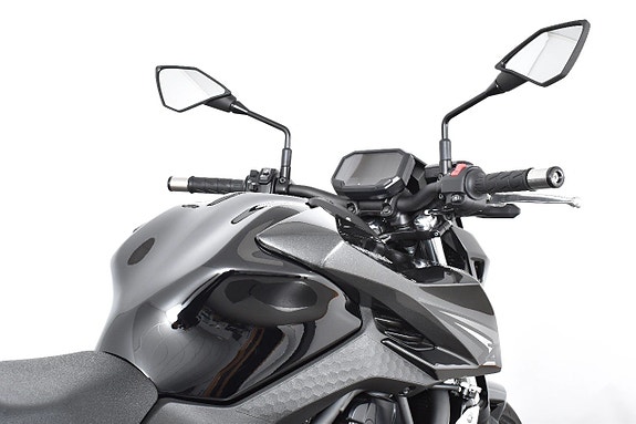 Kawasaki Z650 S ABS Mycket fint skick 15 of 18