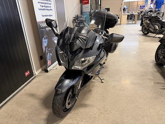 Yamaha FJR1300AE ABS, toppbox 2 of 5