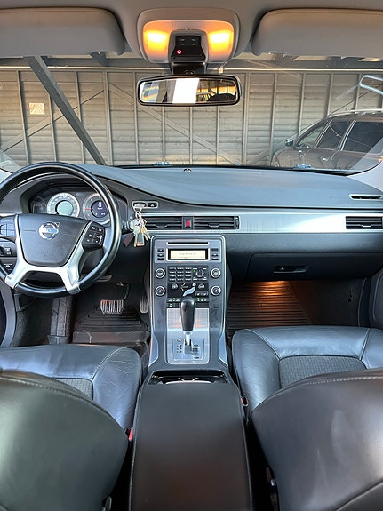 Volvo V70 10 of 10