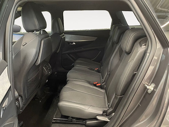 Peugeot 5008 14 of 25