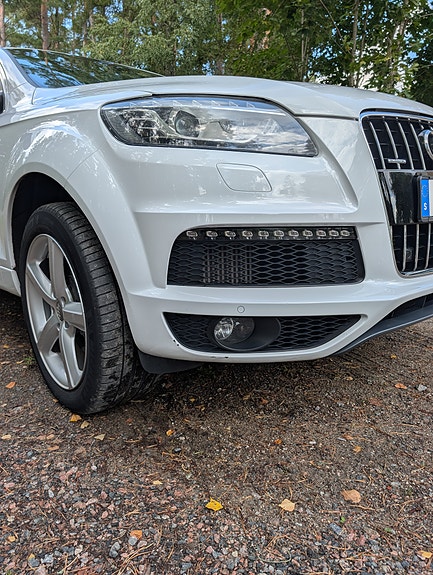 Audi Q7 7 of 16