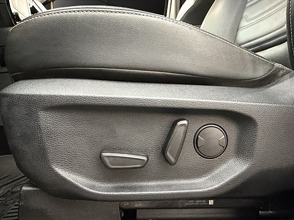 Ford Ranger 19 of 30