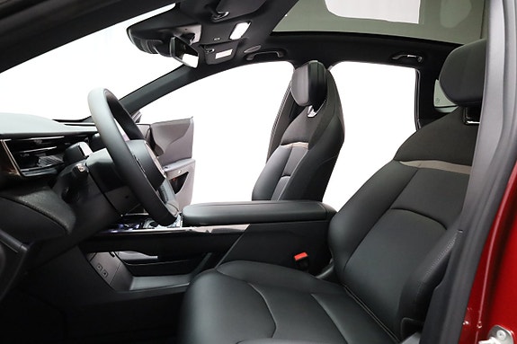 Mazda CX-6e 12 of 30