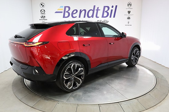 Mazda CX-6e 13 of 30