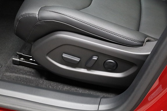 Mazda CX-6e 20 of 30