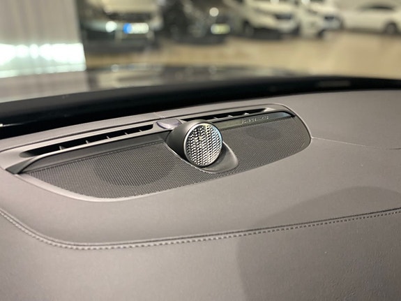 Volvo XC90 26 of 27