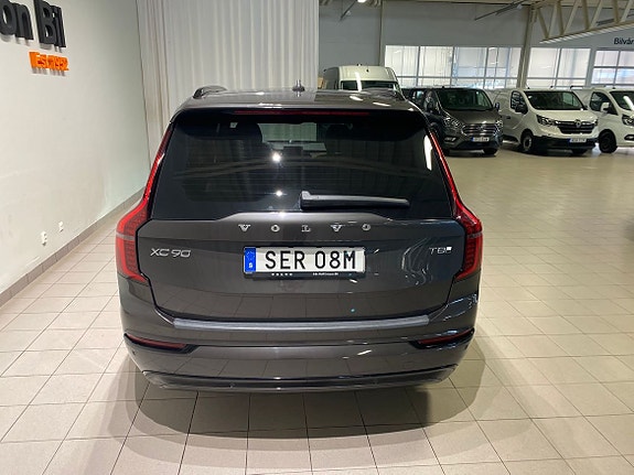 Volvo XC90 6 of 27