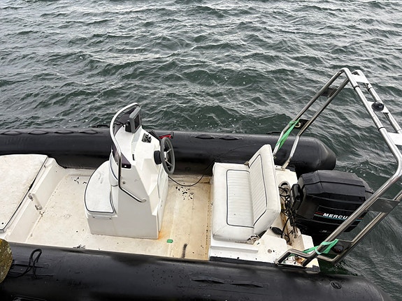 Sea pioneer 500 2 of 2