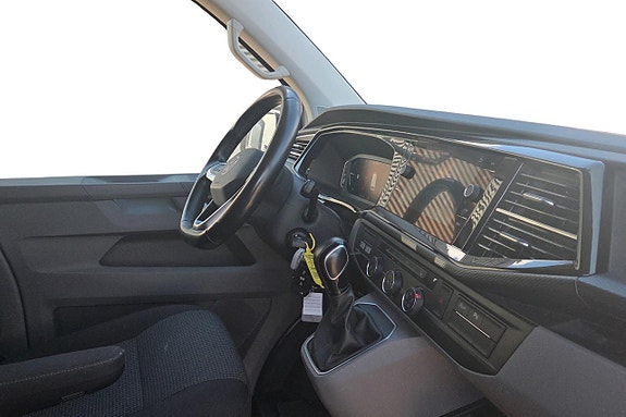Volkswagen Transporter 10 of 11