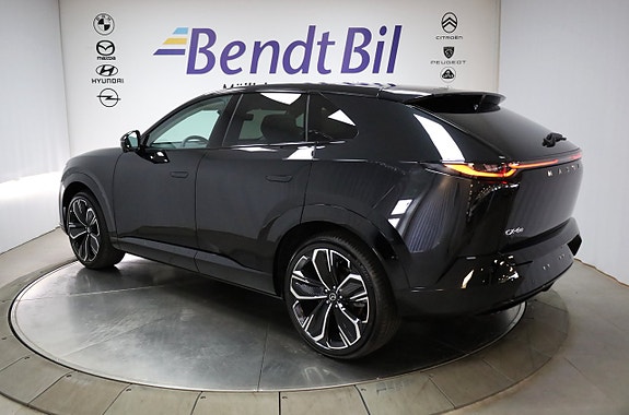 Mazda CX-6e 11 of 30