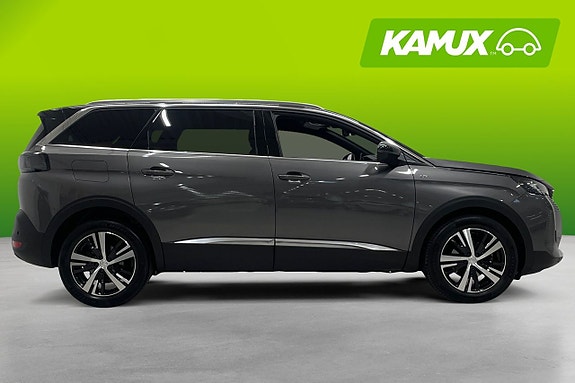 Peugeot 5008 2 of 24