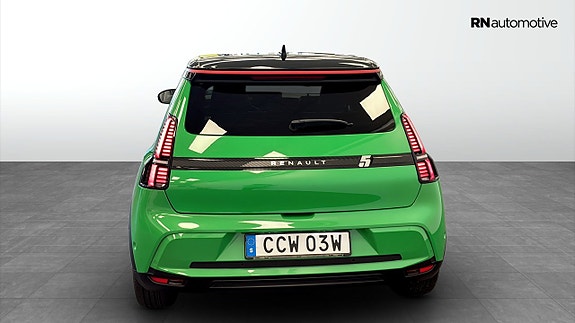 Renault 5 E-Tech 4 of 11