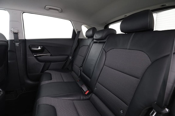 Kia Niro 15 of 30