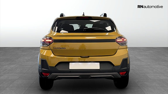 Dacia Sandero Stepway 4 of 12