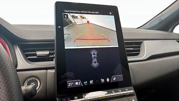 Renault Captur 18 of 24
