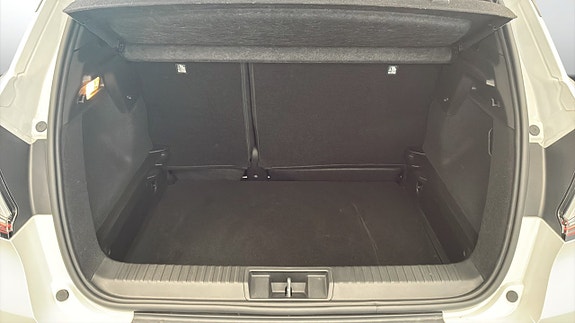 Renault Captur 10 of 24