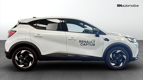 Renault Captur 6 of 24