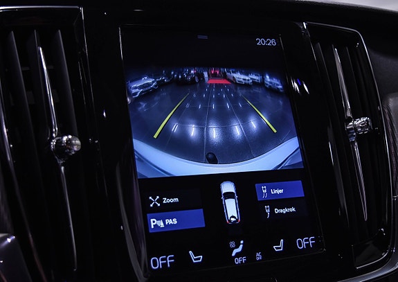 Volvo V90 Cross Country 18 of 22
