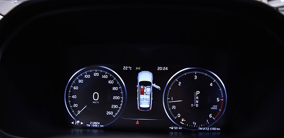 Volvo V90 Cross Country 15 of 22