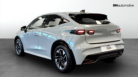 Renault Clio 3 of 12