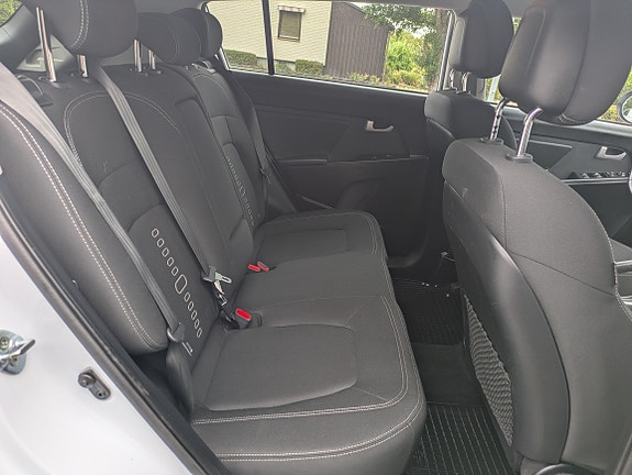 Kia Sportage 9 of 9