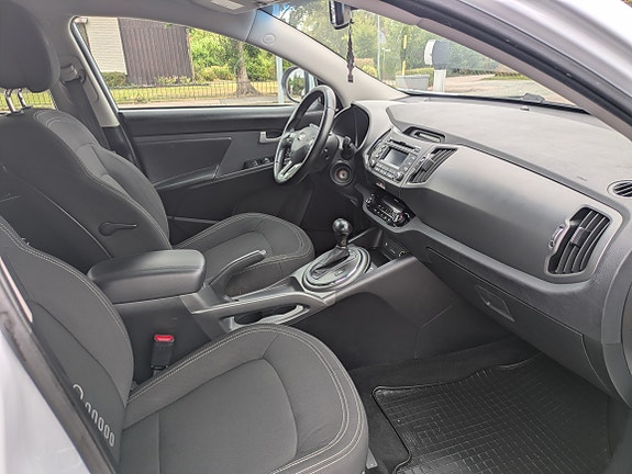 Kia Sportage 4 of 9