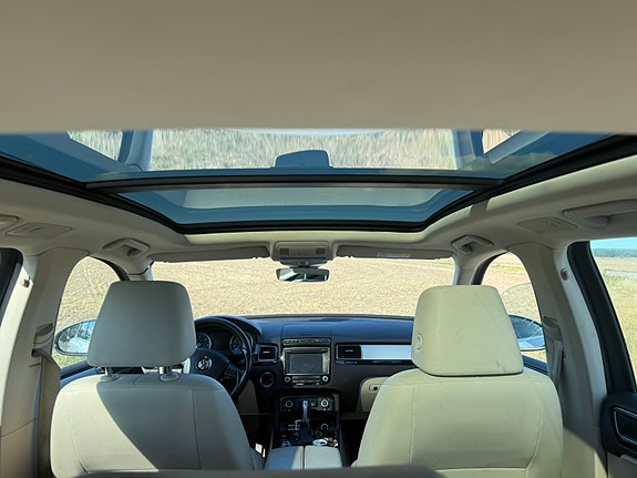 Volkswagen Touareg 7 of 10