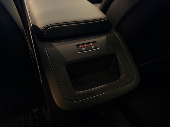 Volvo V60 21 of 29