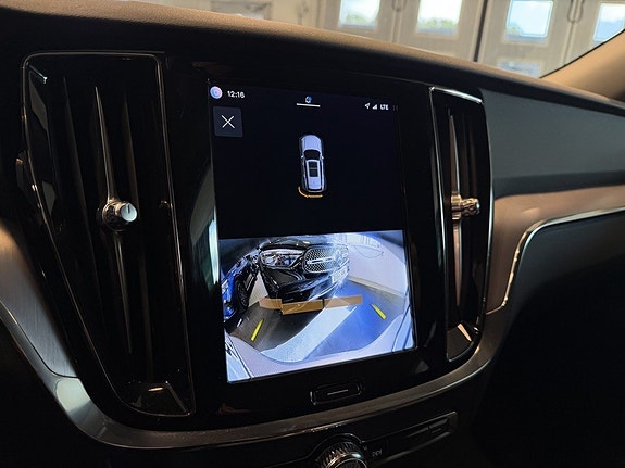 Volvo V60 12 of 29
