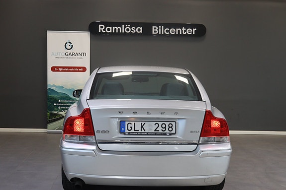 Volvo S60 10 of 21
