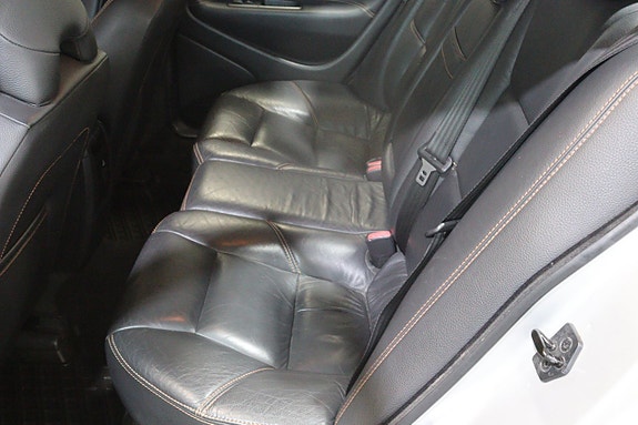 Volvo S60 16 of 21