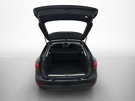 Audi A4 17 of 27