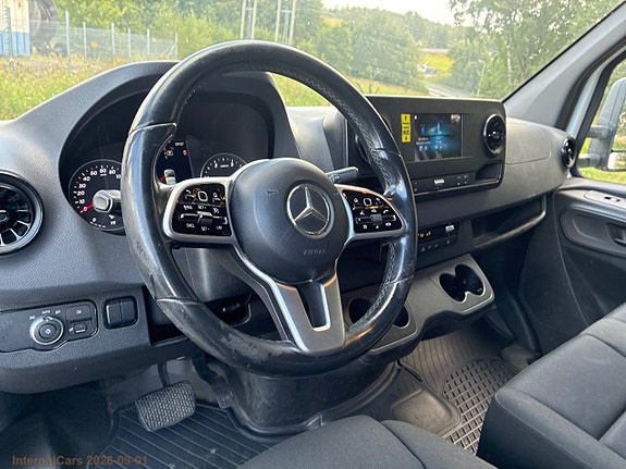Mercedes-Benz Sprinter 316 16 of 21