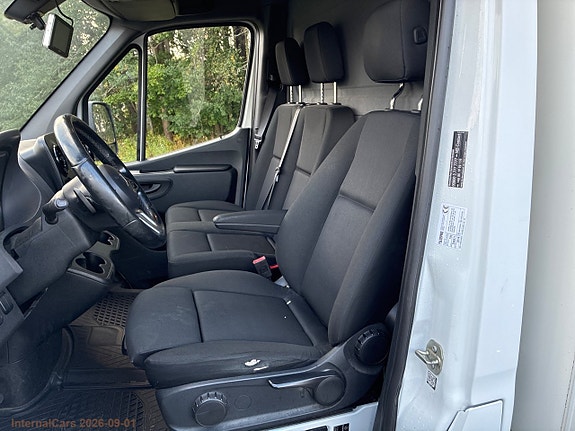 Mercedes-Benz Sprinter 316 18 of 21