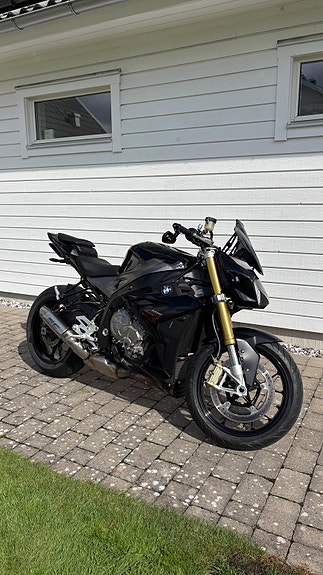 BMW S1000r 4 of 6