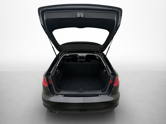 Audi A3 8 of 26