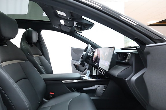 Mazda CX-6e 25 of 30