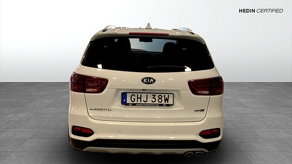 Kia Sorento 7 of 9