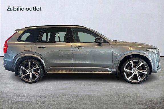 Volvo XC90 7 of 30