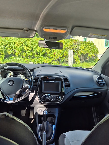 Renault Captur 5 of 5