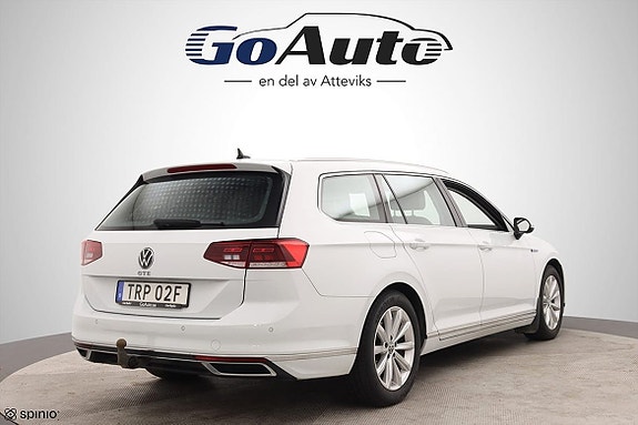 Volkswagen Passat 4 of 25