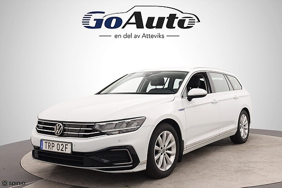 Volkswagen Passat 7 of 25